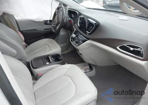 2020 Chrysler Pacifica Touring L from USA, damaged, VIN 2C4RC1BG1LR217341